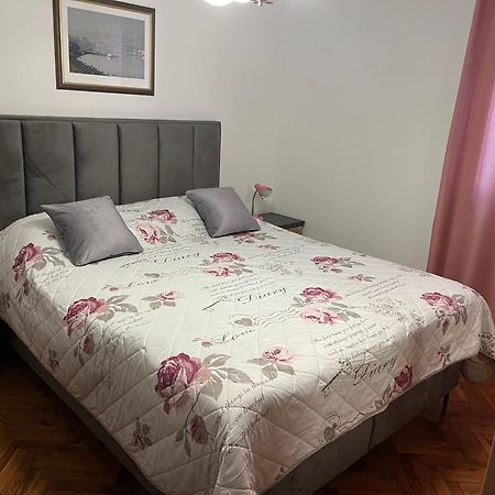 Apartments Julija Vela Luka Zewnętrze zdjęcie